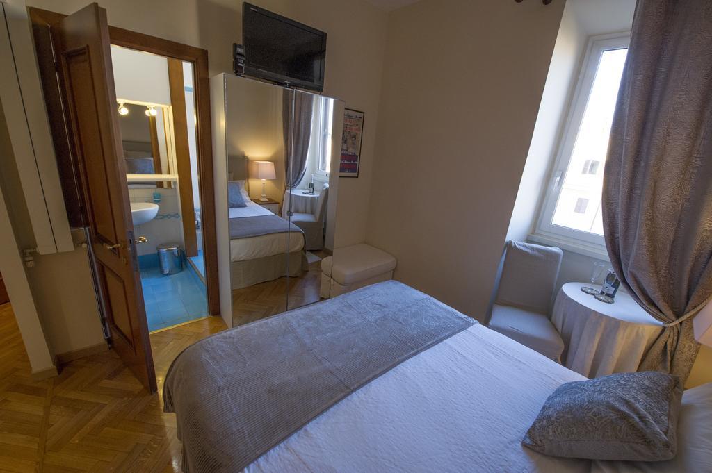 Bed & Breakfast A Casa Di Lia A Roma Room photo