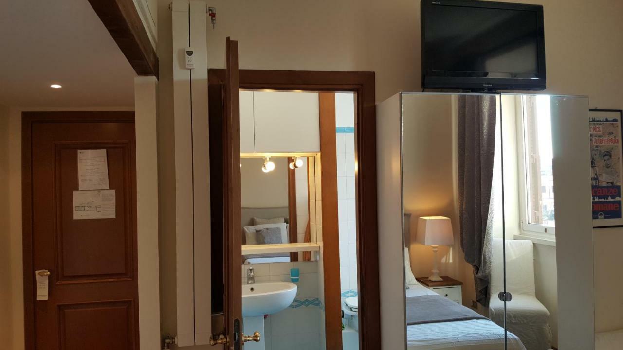 Bed & Breakfast A Casa Di Lia A Roma Exterior photo